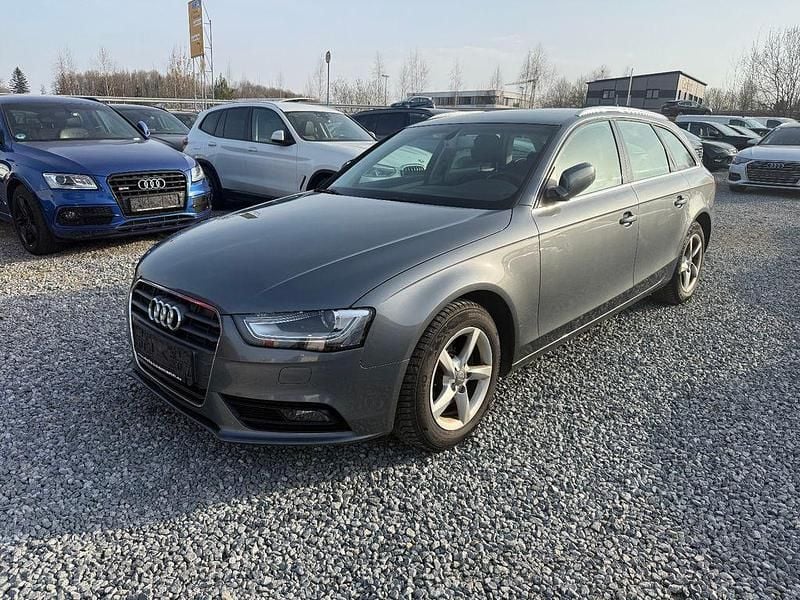 Gebraucht Audi A4 Ambiente 143 PS (105 kW) 2012 Grau Kombi