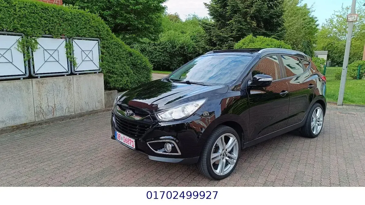 Gebraucht Hyundai ix35 Style 136 PS (100 kW) 2013 Schwarz SUV