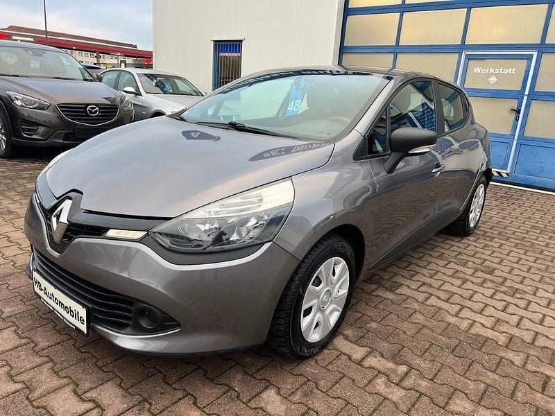 Grau Gebraucht 2016 Renault Clio IV Life Limousine | 5.999 € (Superpreis) - Bild 1/4