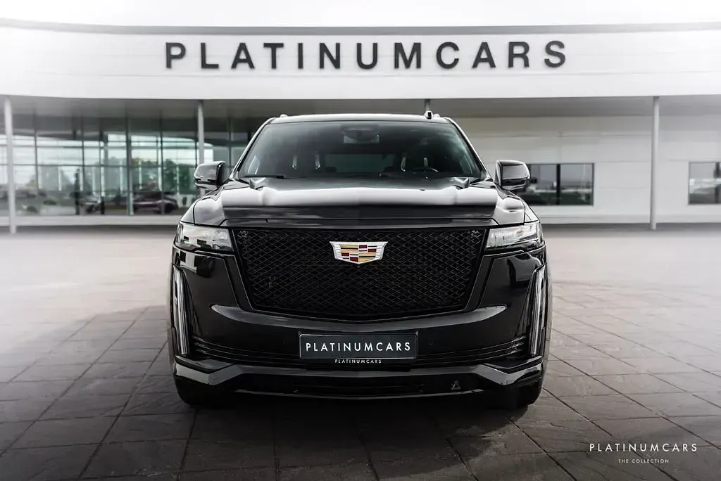 Gebraucht Cadillac Escalade 426 PS (313 kW) 2023 Schwarz SUV