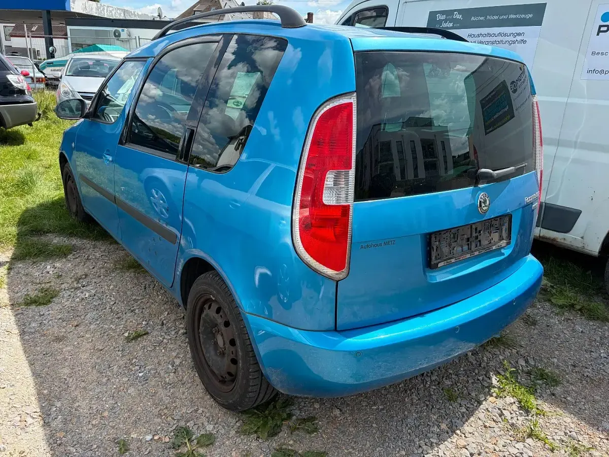 Gebraucht Skoda Roomster 86 PS (63 kW) 2009 Blau Van / Kleinbus