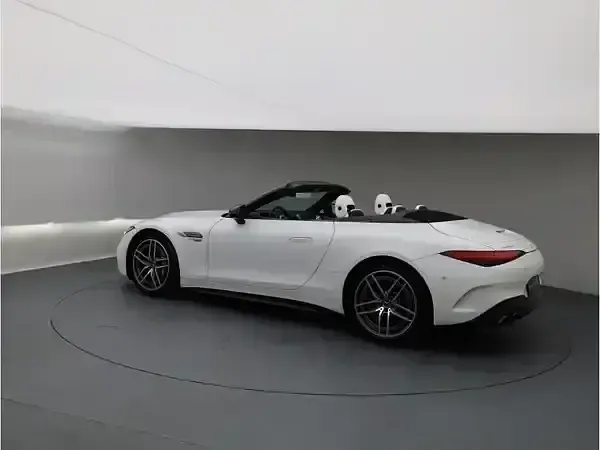 Gebraucht Mercedes SL63 AMG AMG 585 PS (430 kW) 2022 Manufaktur magno lack manufaktur opalithweiss magno Cabrio
