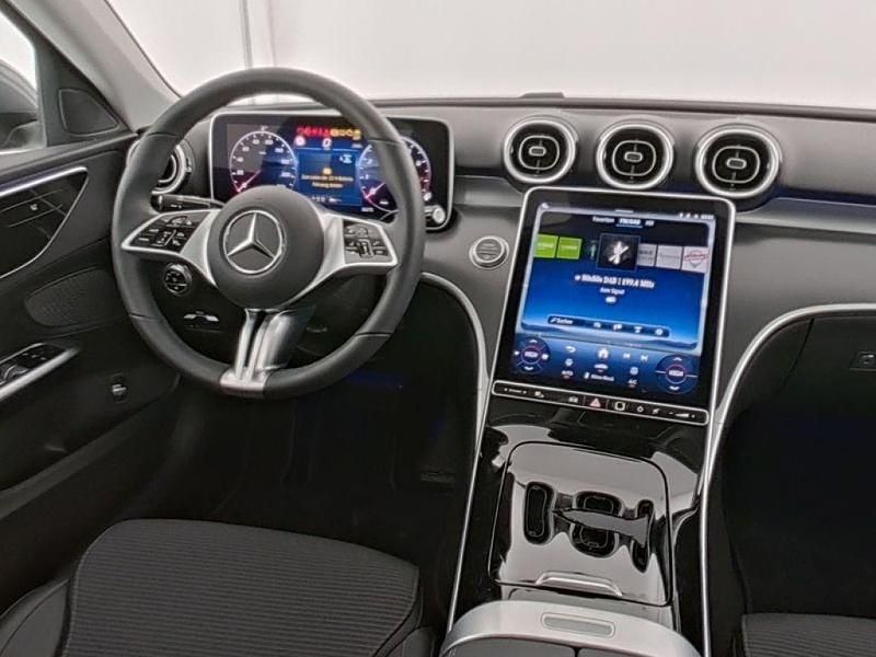 Gebraucht Mercedes C180 Avantgarde 170 PS (125 kW) 2024 Selenitgrau (metallic) Limousine