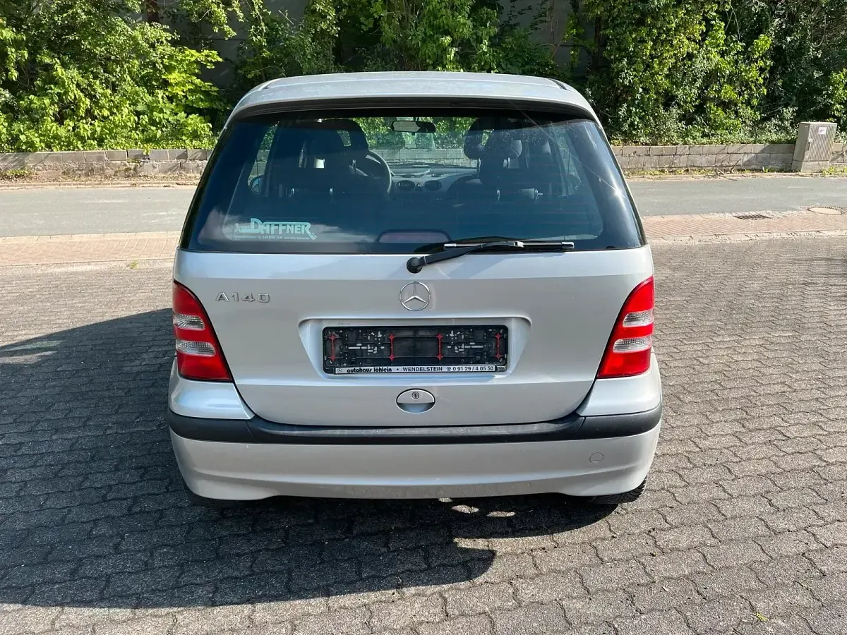Gebraucht Mercedes A140 84 PS (61 kW) 2003 Silber Kleinwagen
