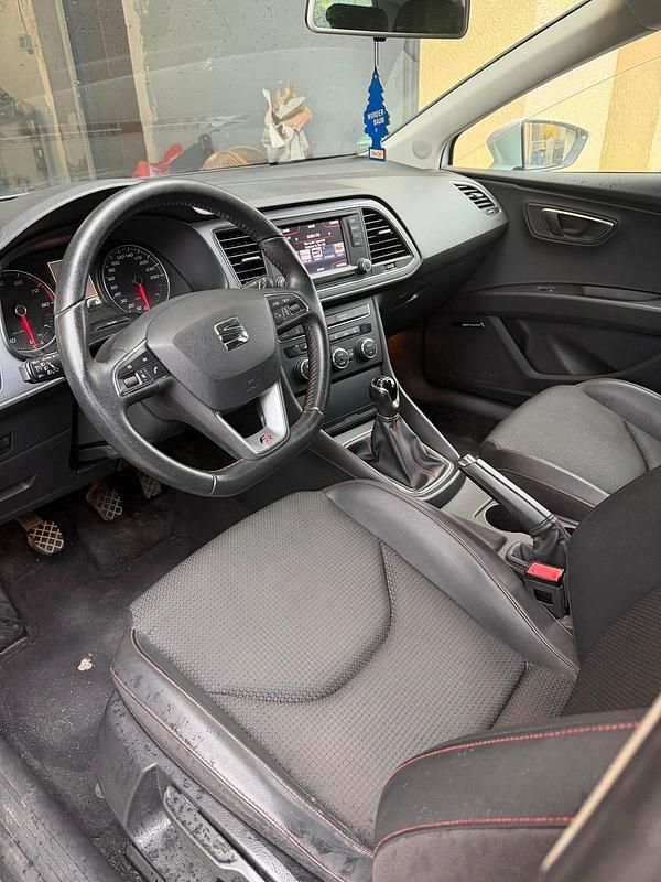 Usata Seat Leon FR 140 CV (102 kW) 2013 Bianco Station wagon