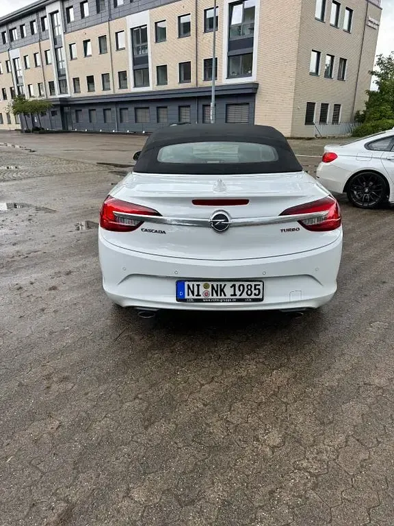 Gebraucht Opel Cascada Innovation 200 PS (147 kW) 2016 Weiß Cabrio