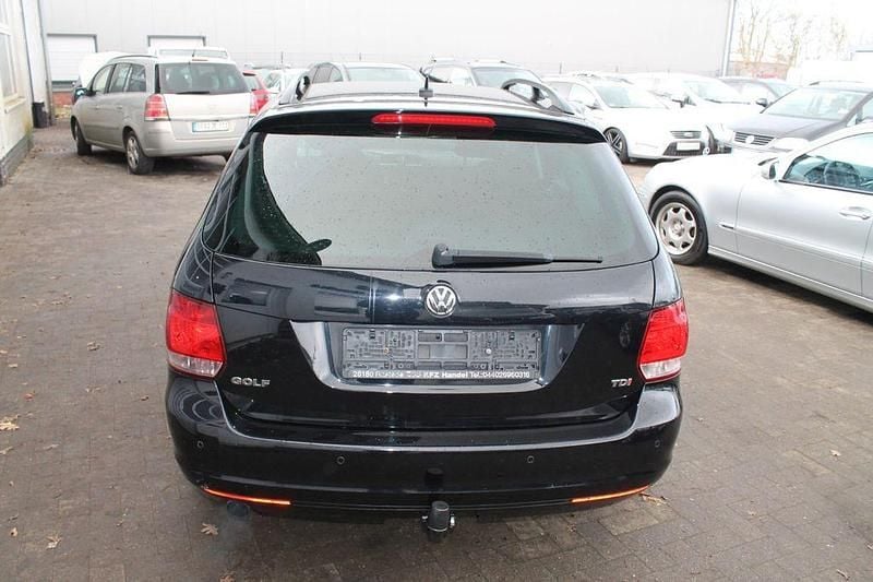 Gebraucht VW Golf VI Style 105 PS (77 kW) 2012 Schwarz Kleinwagen