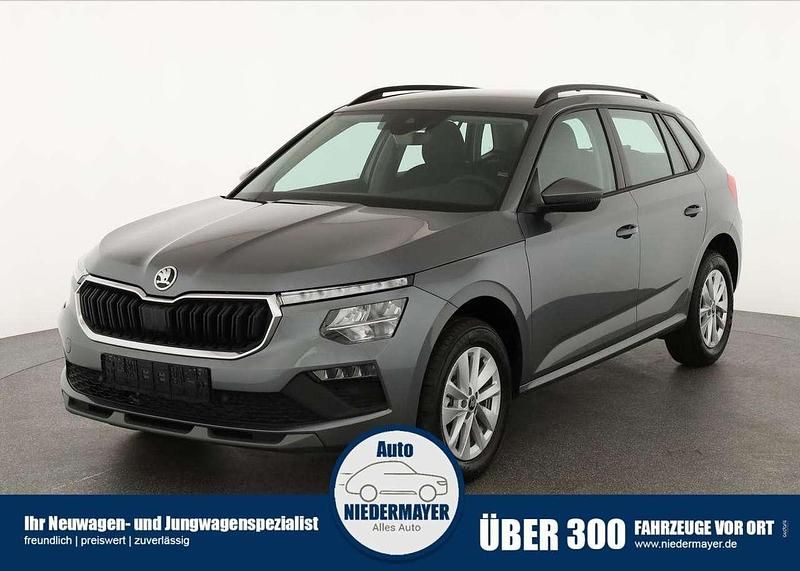 Graphite grau metallic Neu 2025 Skoda Kamiq Selection SUV | 26.995 € (Superpreis) - Bild 1/4