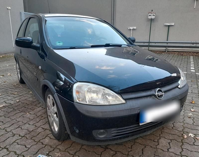 Schwarz Gebraucht 2001 Opel Corsa Sport Kleinwagen | 300 € (Superpreis) - Bild 1/4
