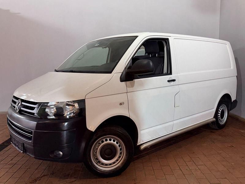 Gebraucht VW Transporter 140 PS (102 kW) 2014 Candyweiß Van