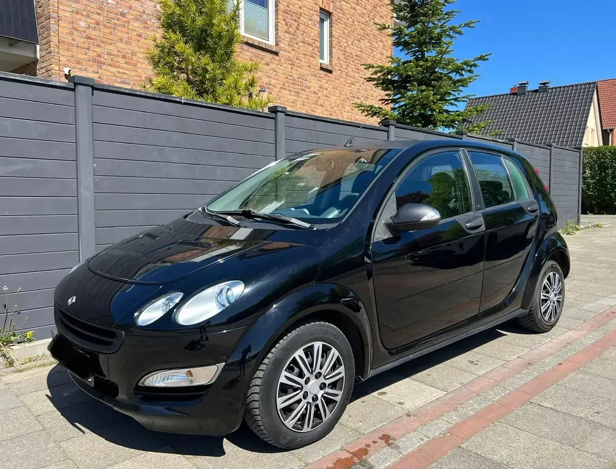 Usata Smart ForFour 70 CV (51 kW) 2004 Nero Utilitaria