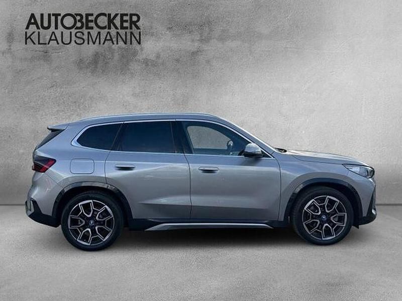 Gebraucht BMW iX1 xLine 230 kW (313 PS) 2024 Silber SUV