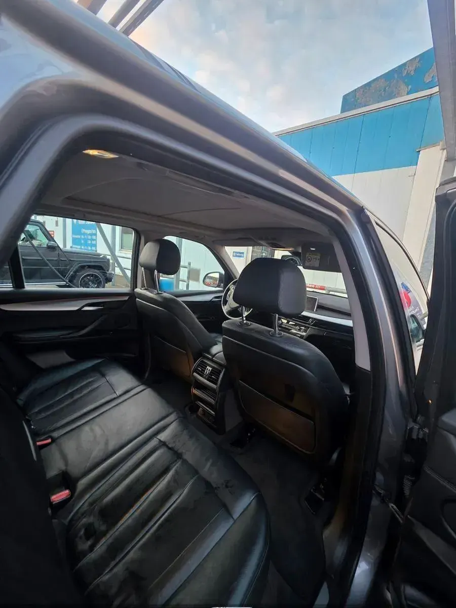 Gebraucht BMW X5 258 PS (189 kW) 2015 Grau SUV