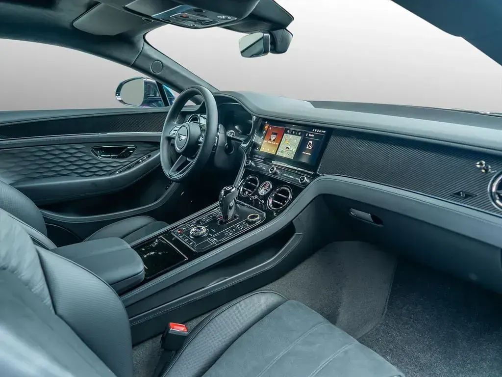 Neu Bentley Continental 680 PS (500 kW) 2026 Schwarz