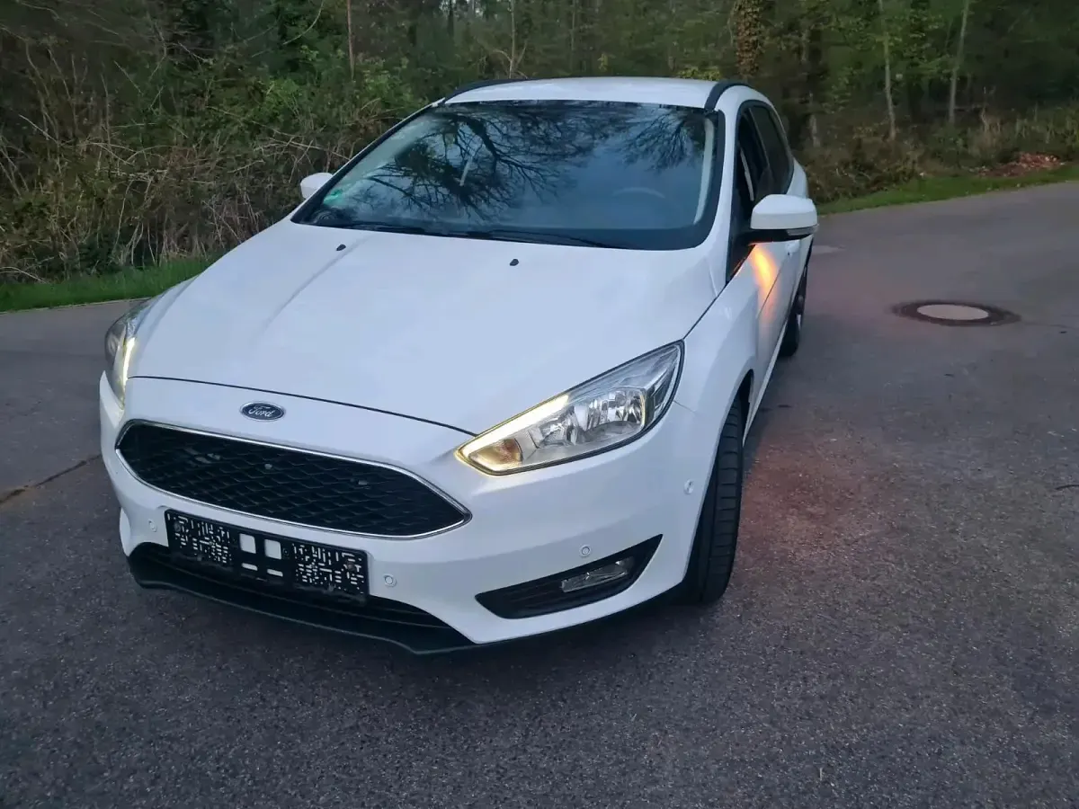 Usata Ford Focus 150 CV (110 kW) 2017 Bianco Station wagon