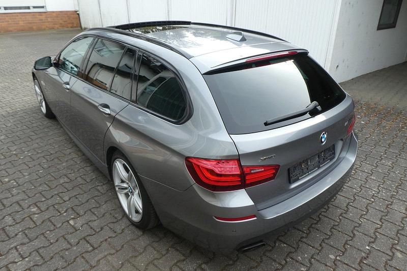 Gebraucht BMW M550 M Sport 381 PS (280 kW) 2015 Grau Limousine