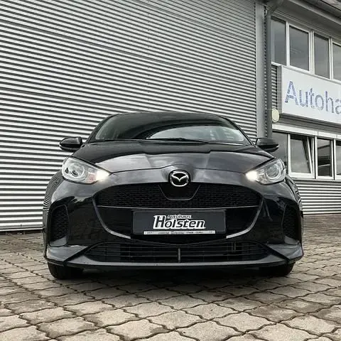 Gebraucht Mazda 2 Center-Line 116 PS (85 kW) 2024 Schwarz Limousine