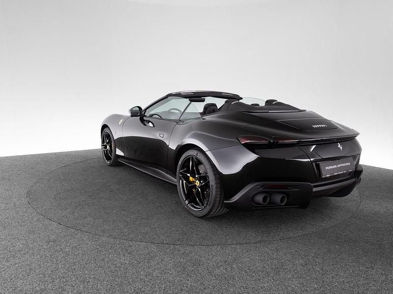 Neu Ferrari Roma 620 PS (456 kW) 2025 Nero ds Cabrio