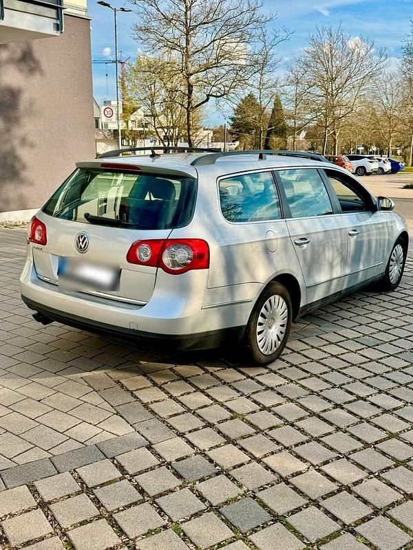 Gebraucht VW Passat 150 PS (110 kW) 2006 Silber Kombi