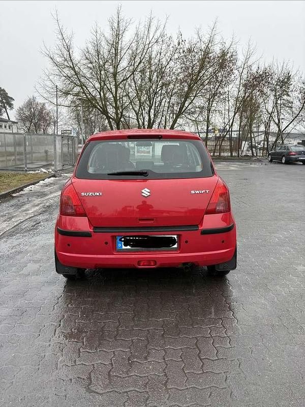 Gebraucht Suzuki Swift 92 PS (67 kW) 2006 Rot Kleinwagen