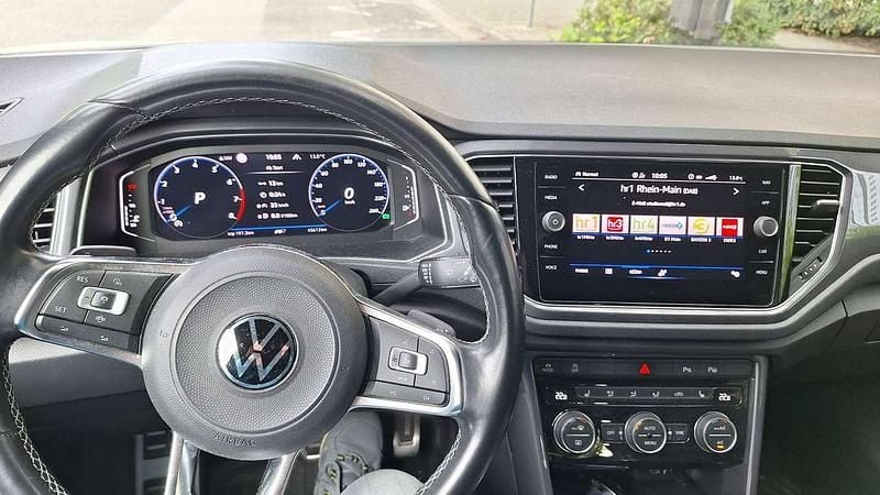 Weiß Gebraucht 2021 VW T-Roc R-line SUV | 22.000 € (Superpreis) - Bild 1/4