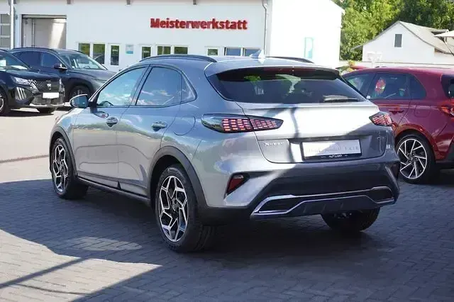Neu Kia XCeed GT-Line 179 PS (131 kW) 2026 Silber SUV
