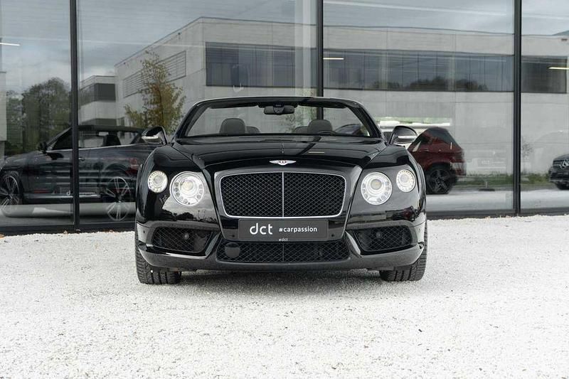 Gebraucht Bentley Continental GT Convertible 507 PS (372 kW) 2013 Schwarz Cabrio