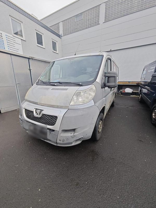 Gebraucht Peugeot Boxer 100 PS (73 kW) 2007 Silber Van