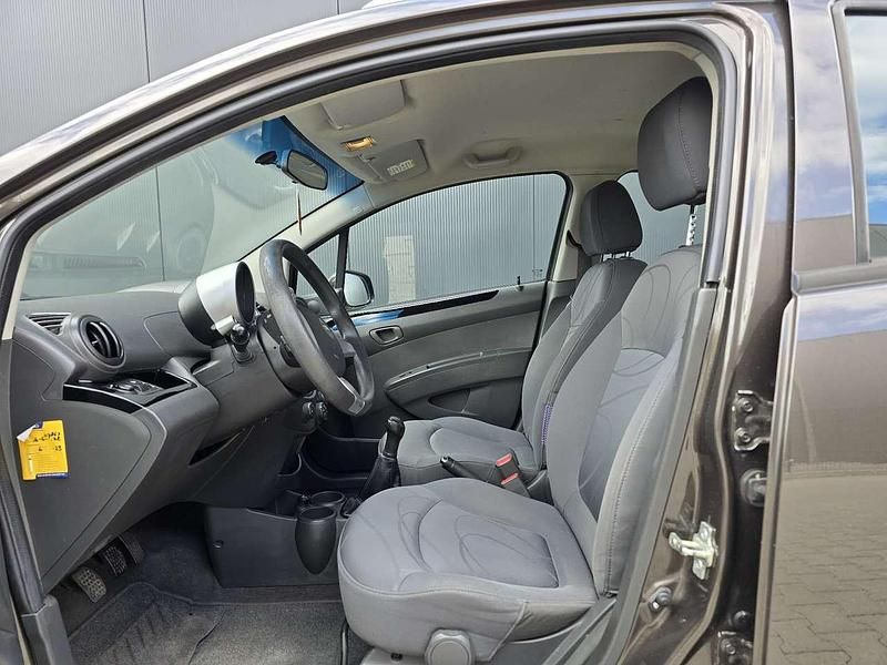 Gebraucht Chevrolet Spark LTZ 82 PS (60 kW) 2011 Braun Kleinwagen