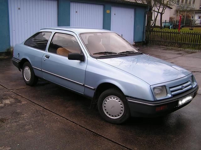 Gebraucht Ford Sierra 75 PS (55 kW) 1983 Blau metallic Limousine