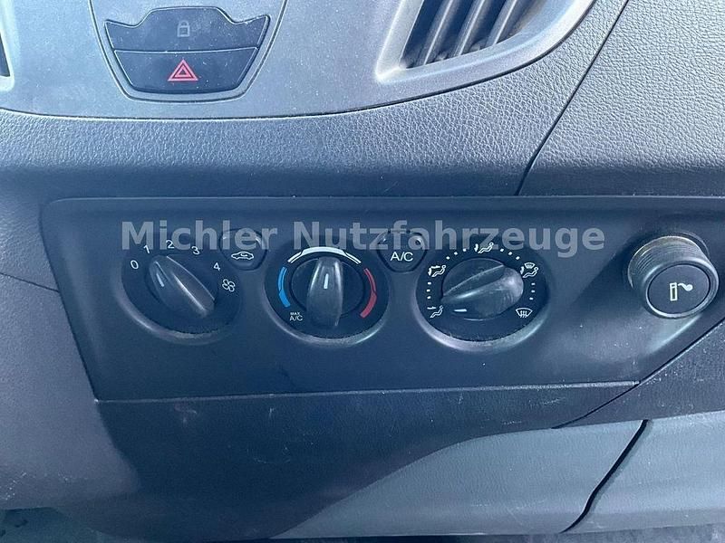 Gebraucht Ford Transit Custom 155 PS (114 kW) 2014 Grün Van / Kleinbus