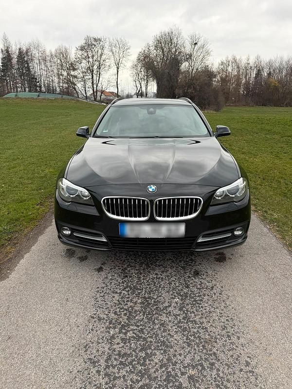 Gebraucht BMW 520 190 PS (139 kW) 2016 Schwarz Kombi