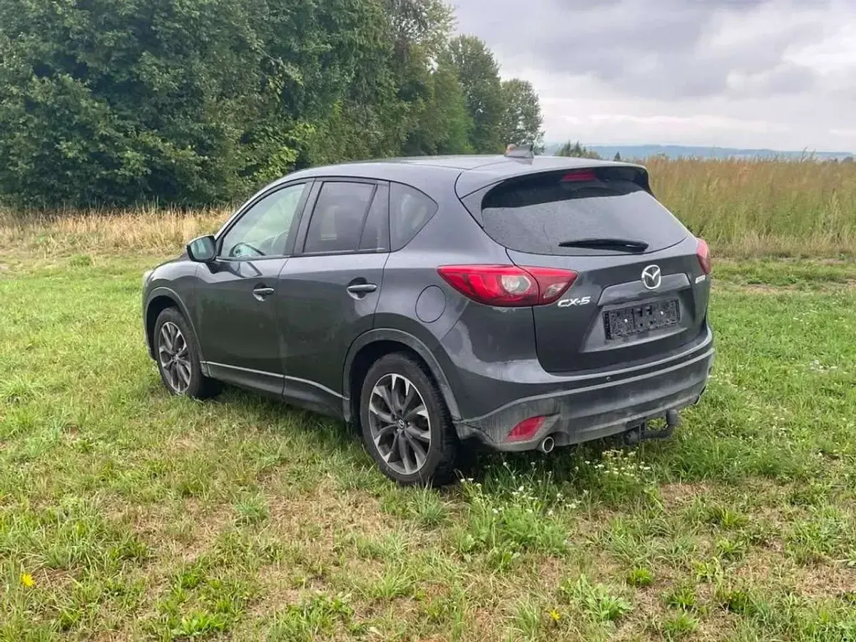 Gebraucht Mazda CX-5 Exclusive-Line 150 PS (110 kW) 2016 Grau SUV