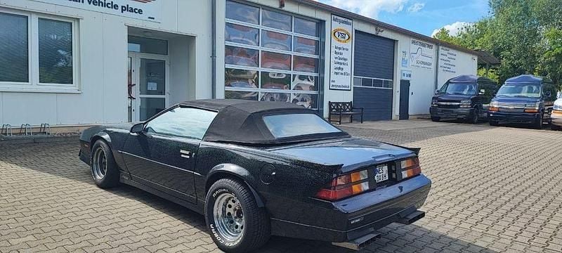 Schwarz Gebraucht 1989 Chevrolet Camaro Cabrio | 10.000 € - Bild 1/4