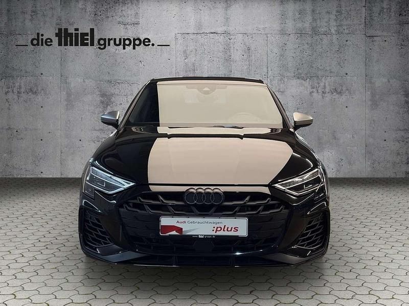 Gebraucht Audi S3 Ambiente 333 PS (244 kW) 2025 Schwarz Limousine