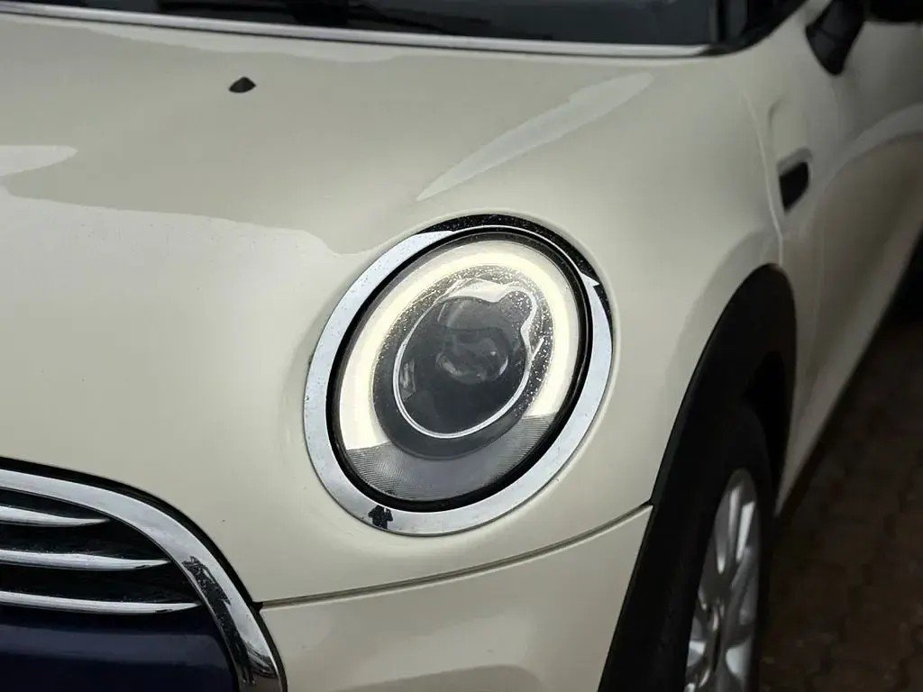 Gebraucht Mini Cooper D Pepper 116 PS (85 kW) 2014 Weiß Kleinwagen