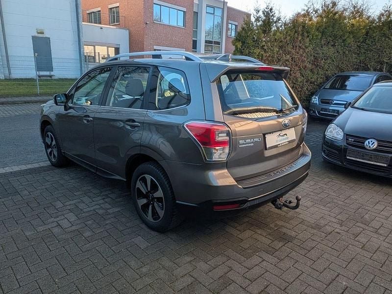 Gebraucht Subaru Forester Exclusive+ 147 PS (108 kW) 2017 Braun SUV