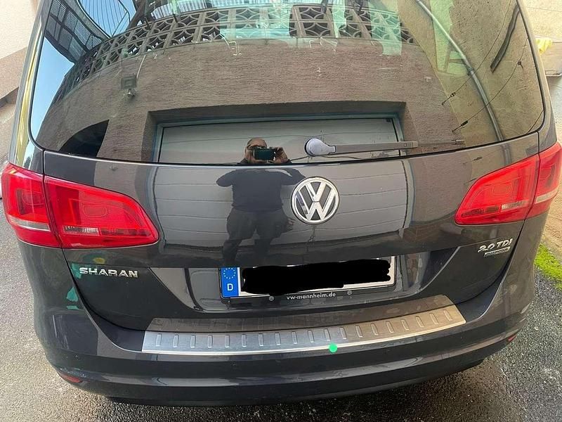 Gebraucht VW Sharan Life 140 PS (102 kW) 2013 Grau Van / Kleinbus