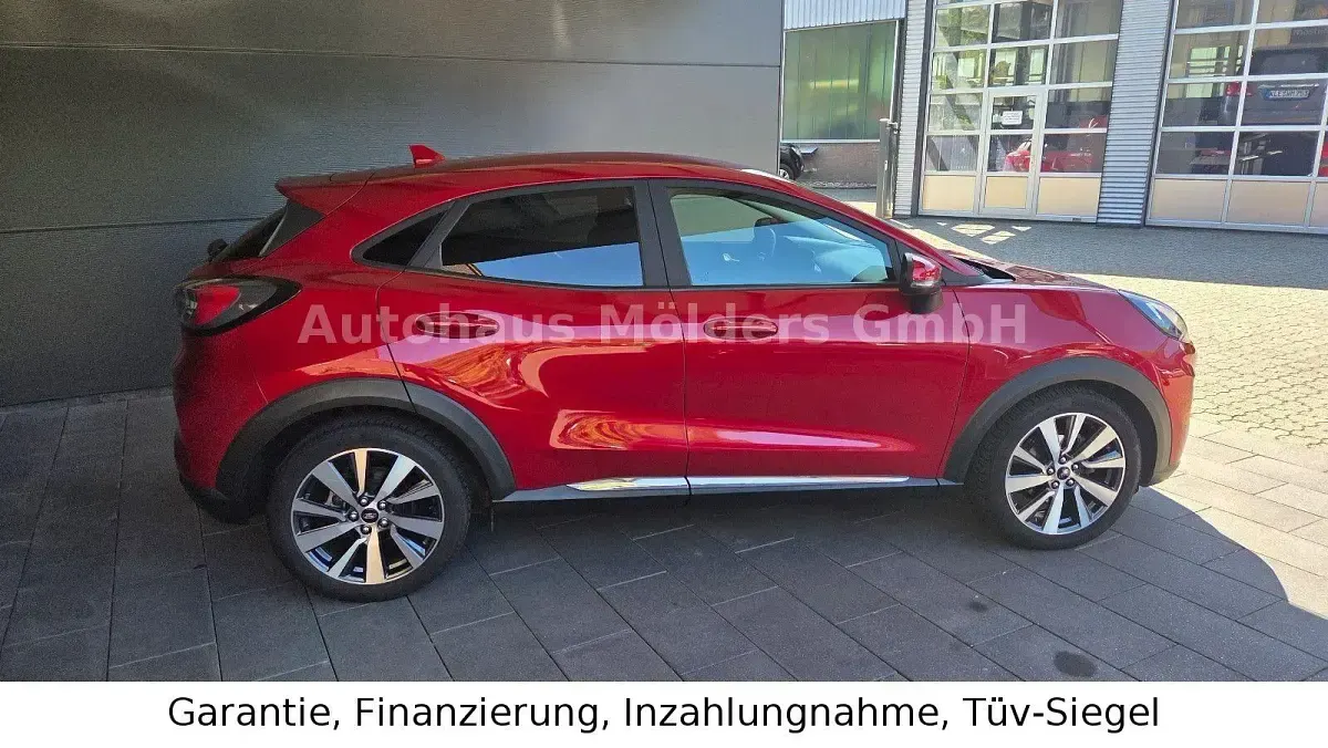 Gebraucht Ford Puma Titanium 125 PS (91 kW) 2020 Rot SUV
