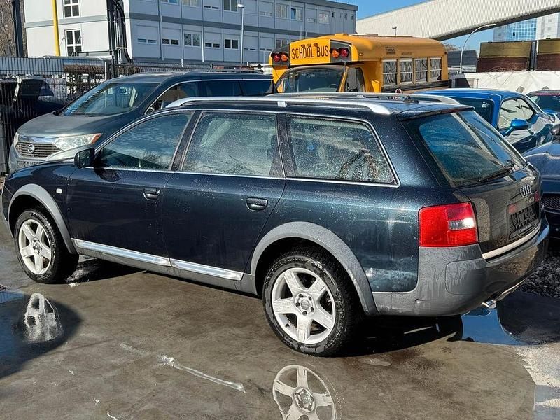 Gebraucht Audi A6 Allroad 179 PS (131 kW) 2004 Blau Kombi