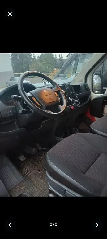 Gebraucht Peugeot Boxer 131 PS (96 kW) 2017 Rot Van