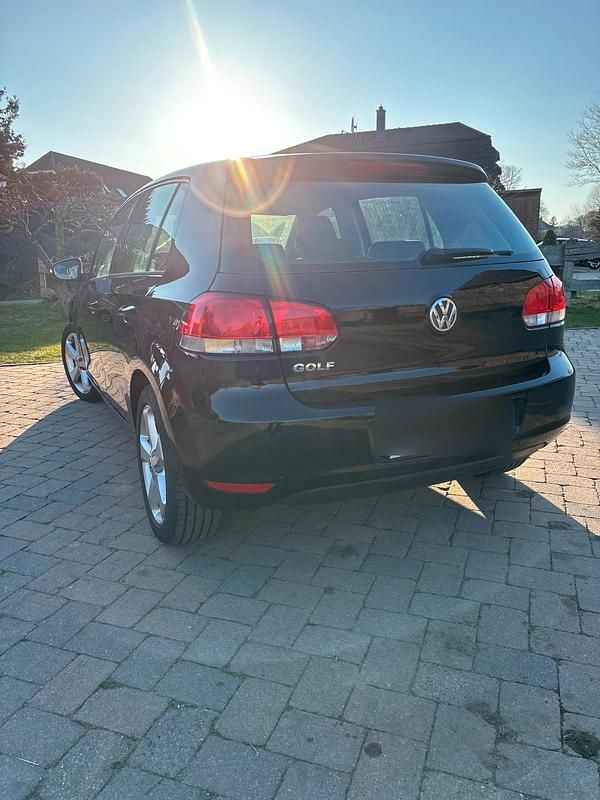 Gebraucht VW Golf VI 80 PS (58 kW) 2009 Schwarz Kleinwagen