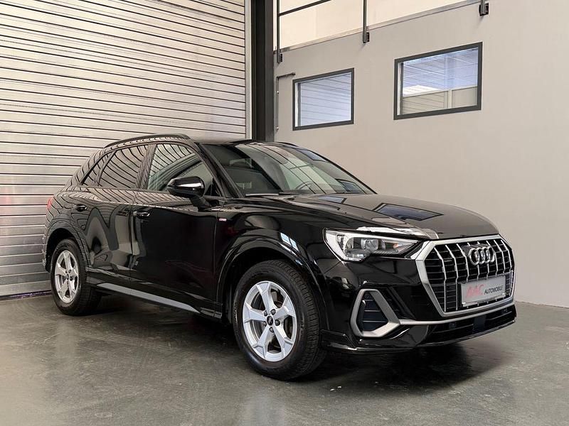 Second-hand Audi Q3 S-Line 190 CP (139 kW) 2021 Negru SUV