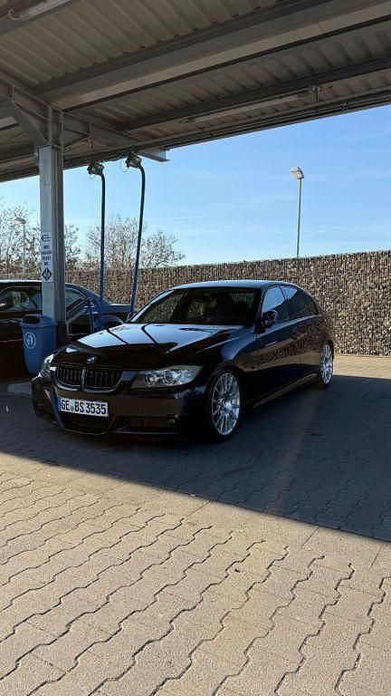 Gebraucht BMW 320 Performance 173 PS (127 kW) 2006 Schwarz Limousine