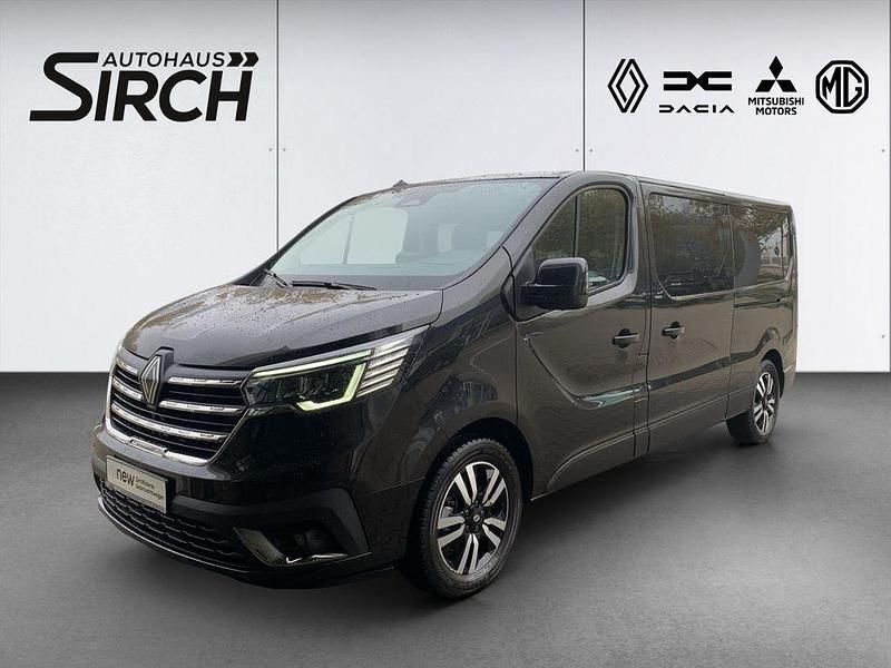 Schwarz Gebraucht 2024 Renault Trafic Van | 39.990 € (Etwas zu teuer) - Bild 1/4