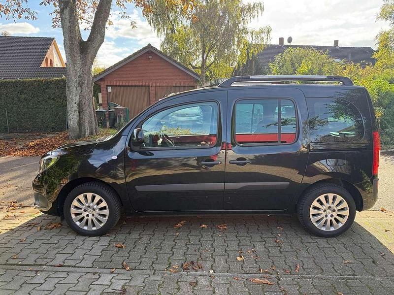 Gebraucht Mercedes Citan 112 114 PS (83 kW) 2018 Schwarz Kombi