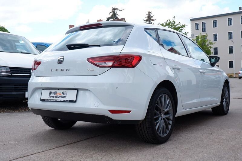 Gebraucht Seat Leon I-Tech 110 PS (80 kW) 2014 Weiß Limousine