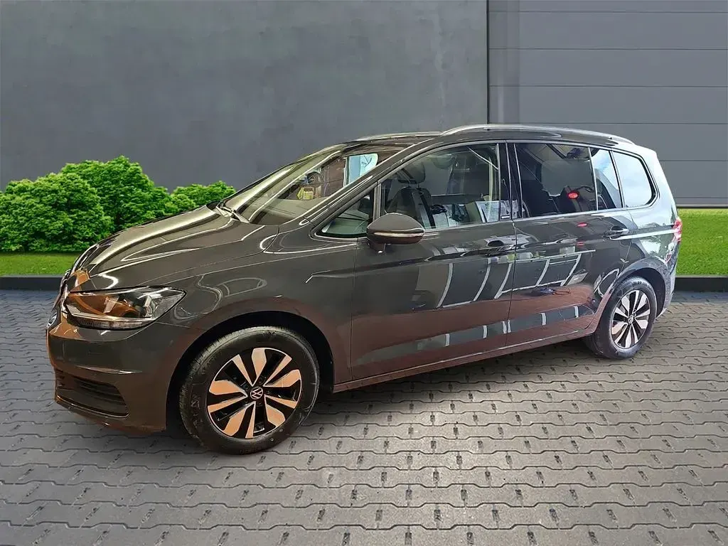 Gebraucht VW Touran Move 122 PS (89 kW) 2024 Grau Van / Kleinbus