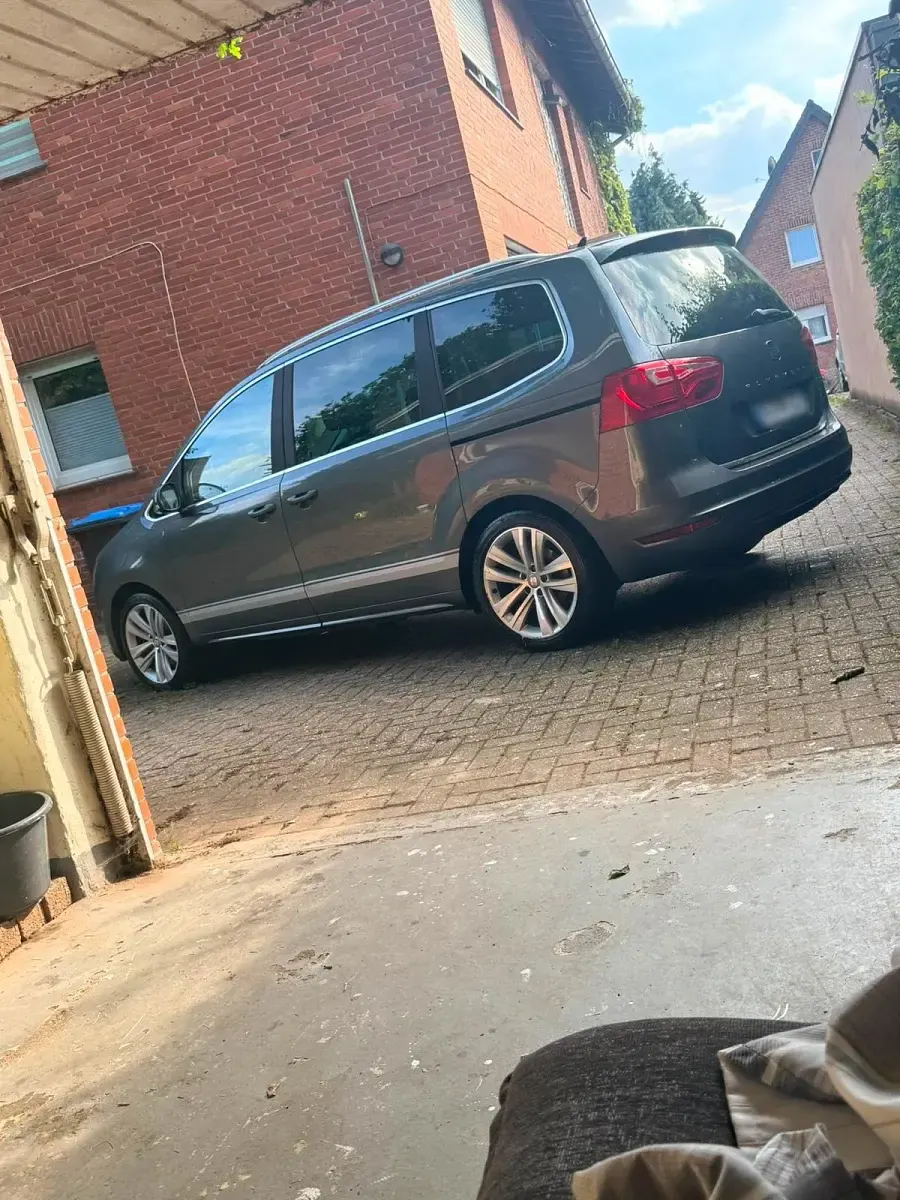 Gebraucht Seat Alhambra 177 PS (130 kW) 2014 Grau Van / Kleinbus