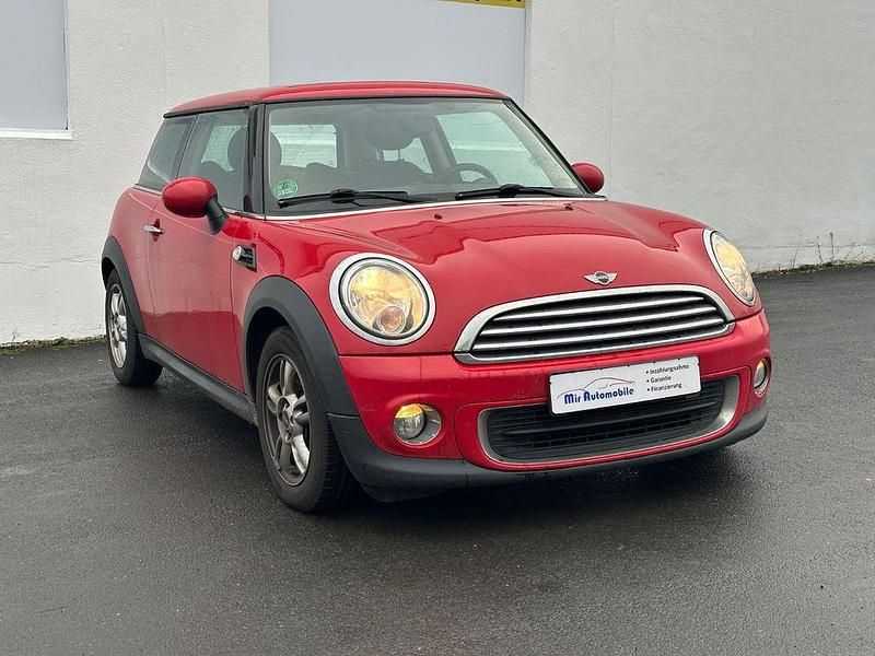 Gebraucht Mini ONE 75 PS (55 kW) 2011 Rot Kleinwagen